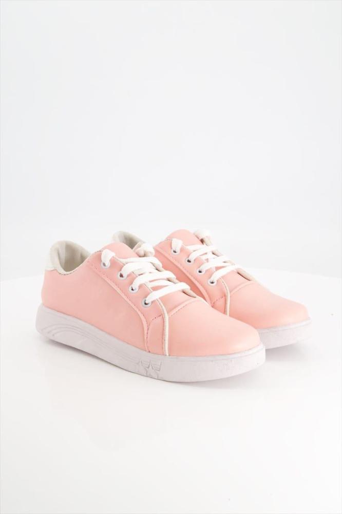 Trendy Sneakers for Women – Stylish, Comfortable & Lightweight